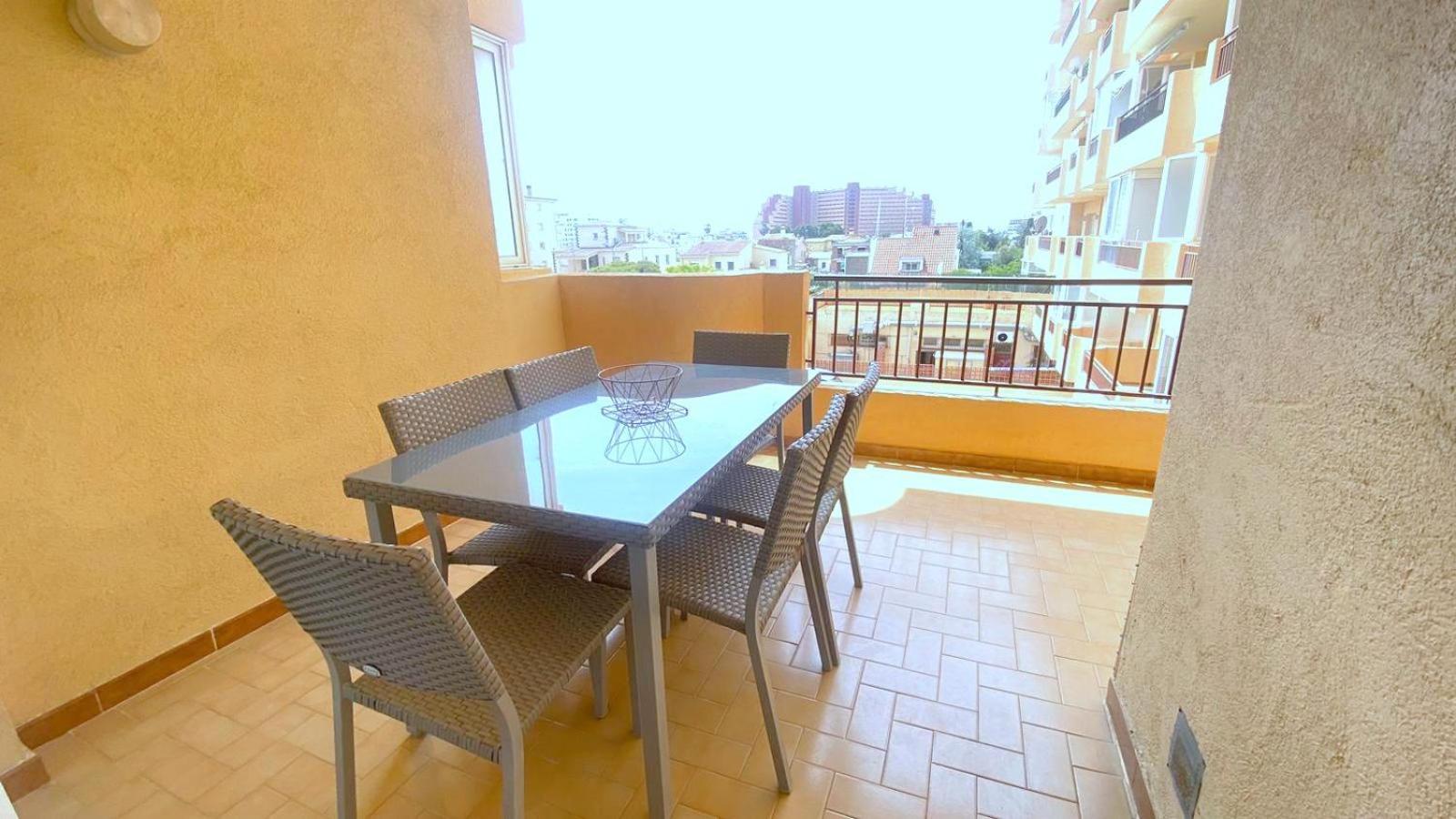 Olimpe 2 8 Apartment Roses Luaran gambar